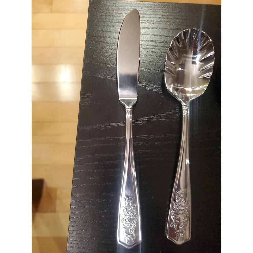 Reed & Barton Stainless Serving Set NEW. 10 Pieces.